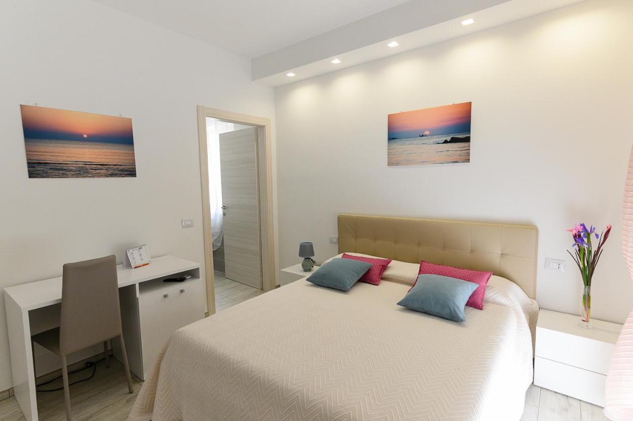 Bed and Breakfast Pineta del Mare Alba Adriatica Esterno foto