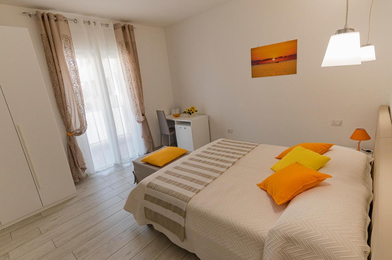 Bed and Breakfast Pineta del Mare Alba Adriatica Esterno foto