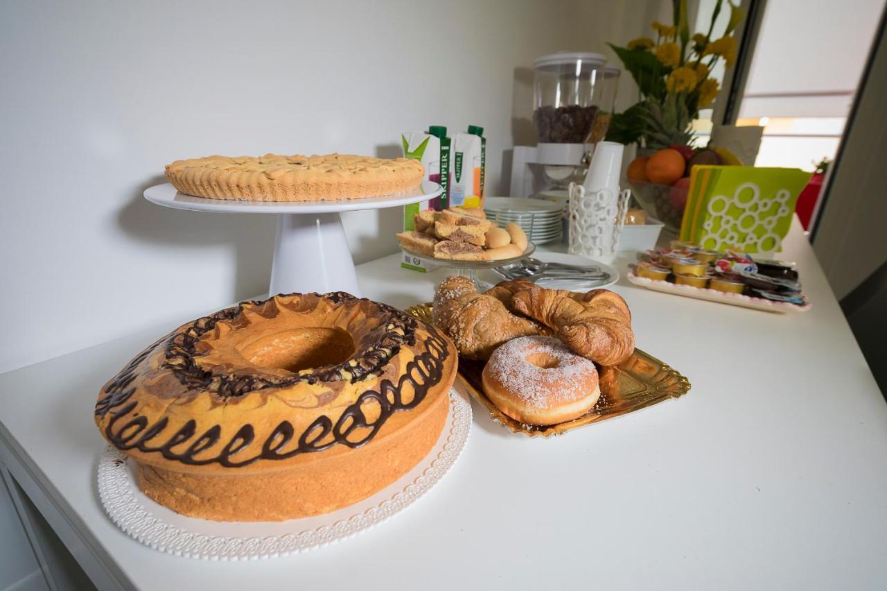 Bed and Breakfast Pineta del Mare Alba Adriatica Esterno foto