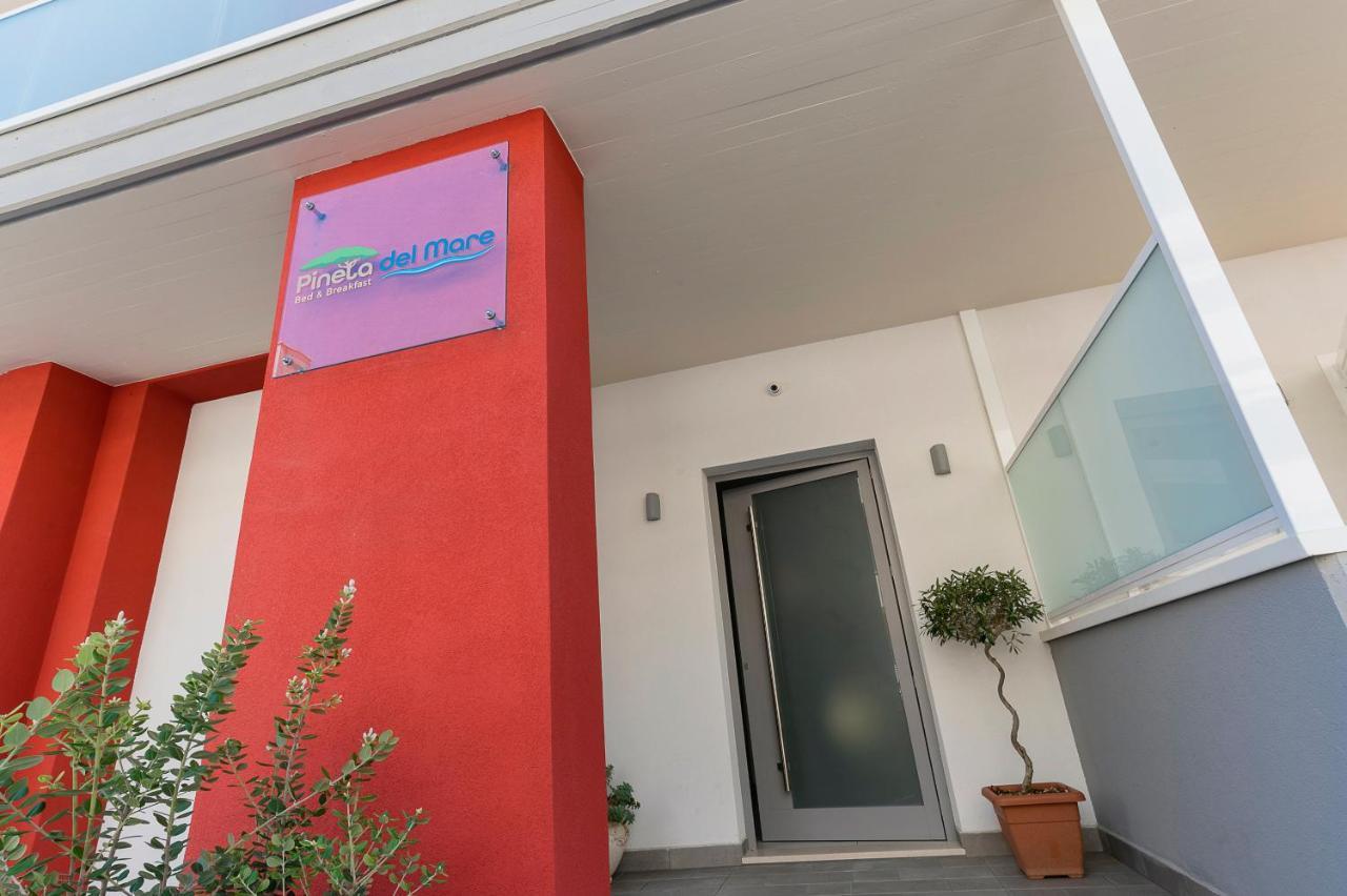 Bed and Breakfast Pineta del Mare Alba Adriatica Esterno foto
